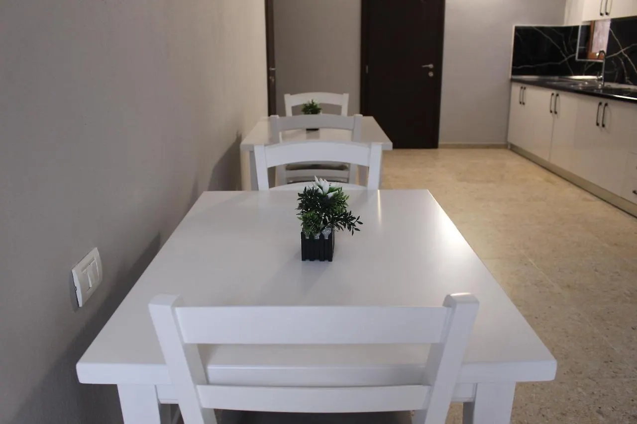Hotel Vila Maledhi بيرات