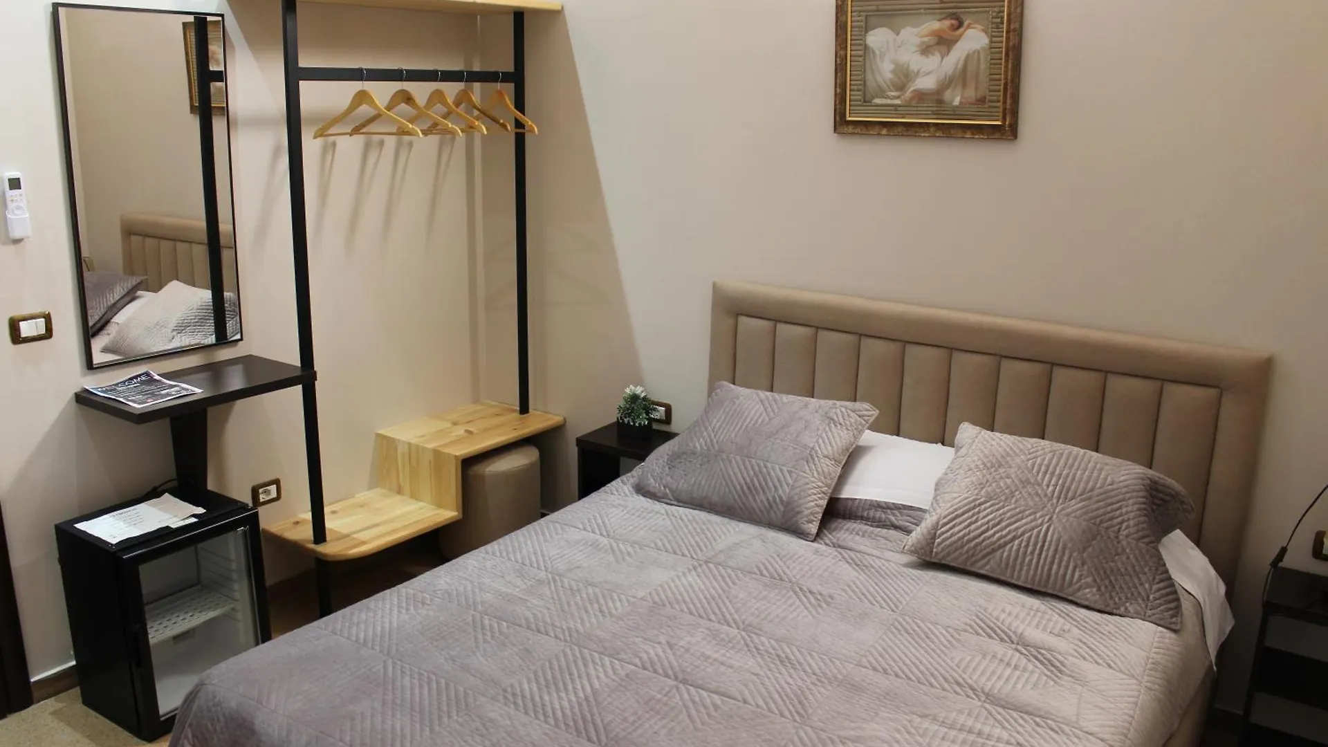 Hotel Vila Maledhi بيرات ألبانيا